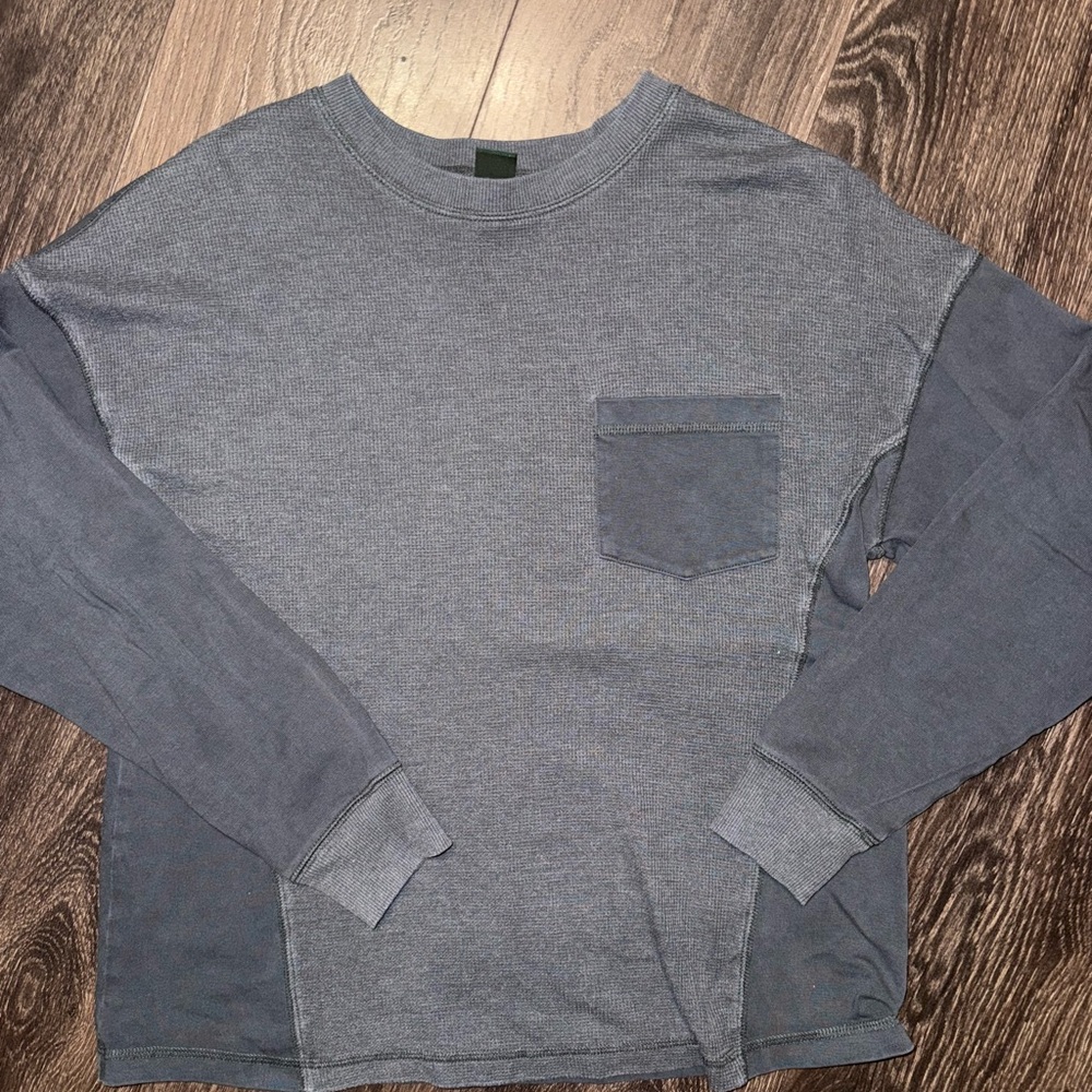 Wild Fable Women’s Charcoal Long Sleeve Tee